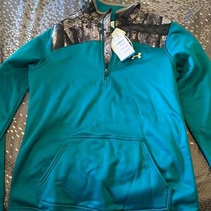 Under Armour cold gear pullover with mossy oak